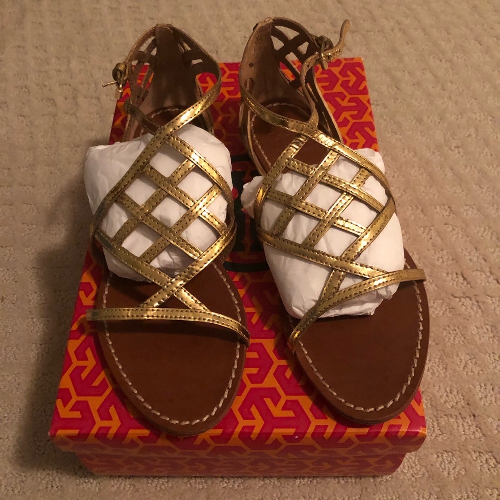 Tory Burch Gold Sandal size 6.5